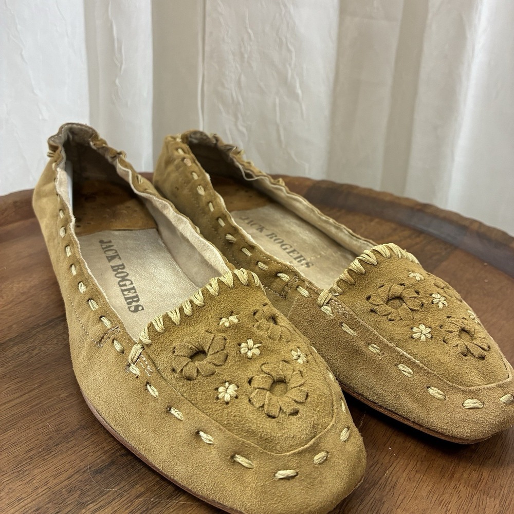 Jack Roger's‎ Tan Leather Flat, Flower Detail, White Stitching, Women's 7.5